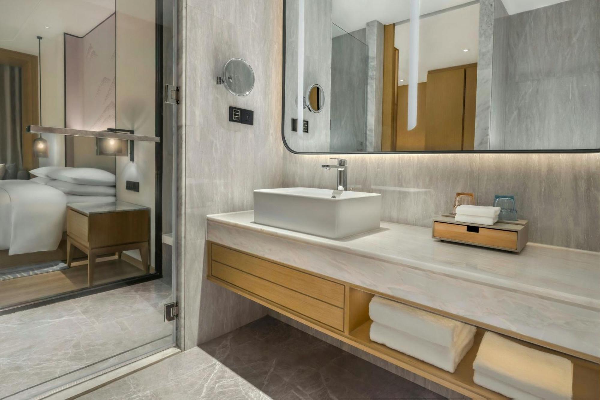 Courtyard By Marriott Foshan Gaoming Экстерьер фото